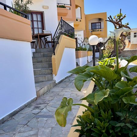 Menelaos Apartments Daráco Kültér fotó